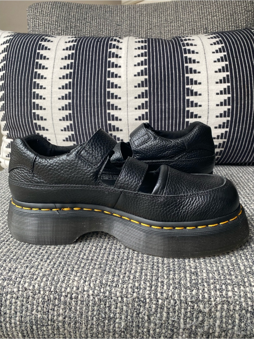 Dr Marten Buzz Mary Jane Platform Shoes - Picture 6 of 15
